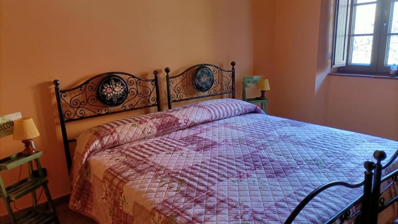 Bed and Breakfast La Collina Dei Franchi Camporgiano Экстерьер фото