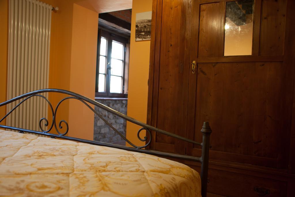 Bed and Breakfast La Collina Dei Franchi Camporgiano Номер фото