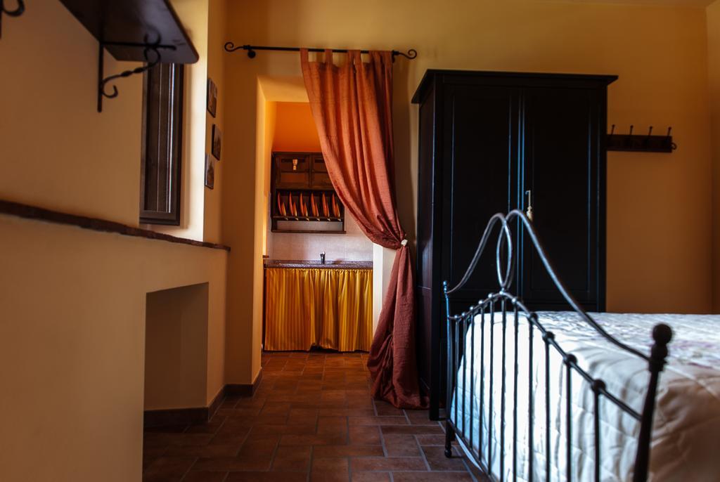 Bed and Breakfast La Collina Dei Franchi Camporgiano Номер фото