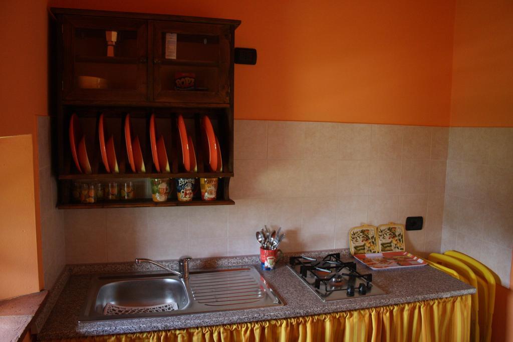 Bed and Breakfast La Collina Dei Franchi Camporgiano Номер фото