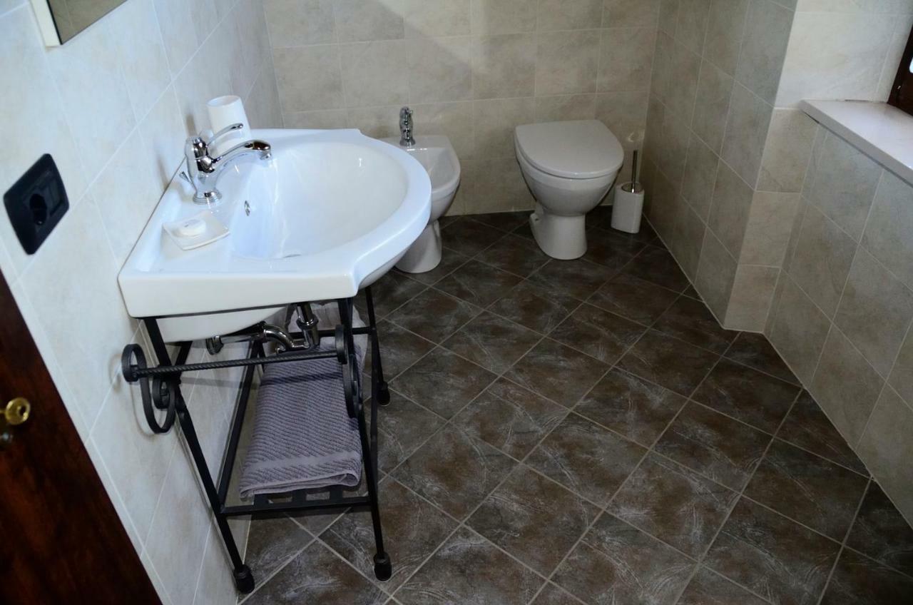 Bed and Breakfast La Collina Dei Franchi Camporgiano Экстерьер фото